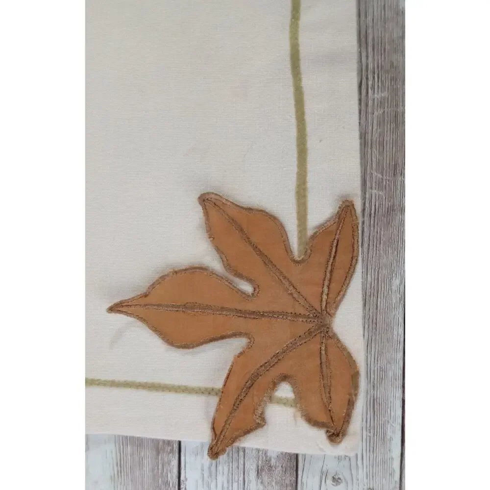 Williams Sonoma Leaf Applique Dinner Napkins Cotton Cream Autumn Fall